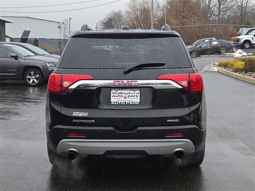 2017 GMC Acadia SLT-1