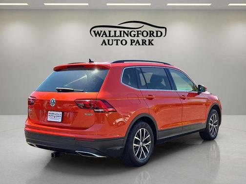 Orange Metallic 2019 Volkswagen Tiguan 2.0T SE 4MOTION