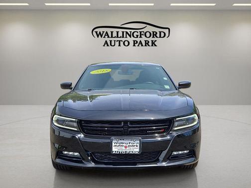 Pitch Black Clearcoat 2018 Dodge Charger GT