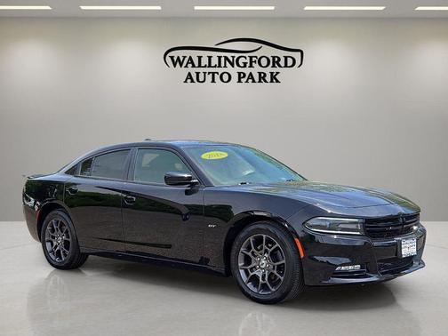 Pitch Black Clearcoat 2018 Dodge Charger GT