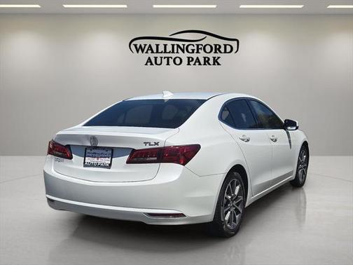 2017 Acura TLX w/Technology Package