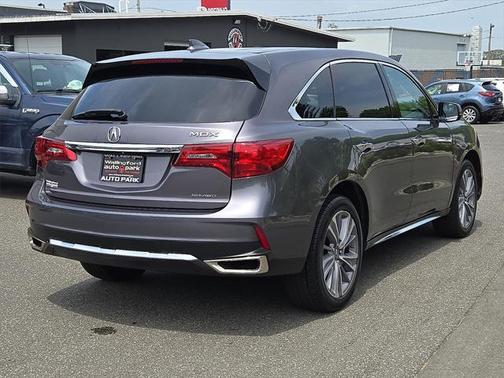 2017 Acura MDX 3.5L w/Technology Package