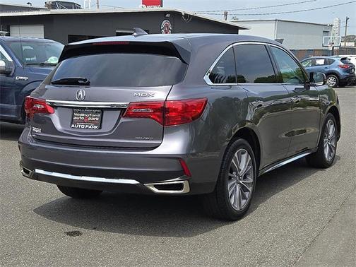 2017 Acura MDX 3.5L w/Technology Package