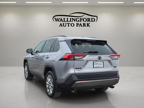 2020 Toyota RAV4 Limited