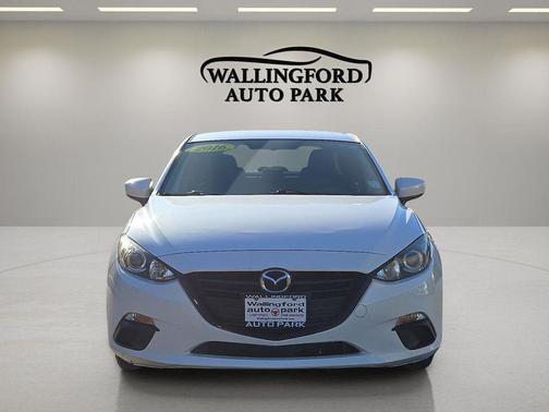 2016 Mazda Mazda3 i Sport