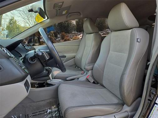 2013 Honda Insight EX