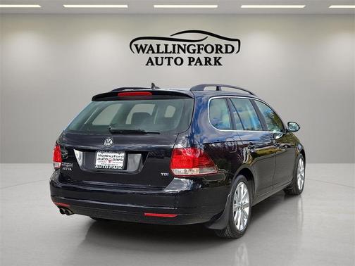 2014 Volkswagen Jetta SportWagen Manual TDI w/Sunroof