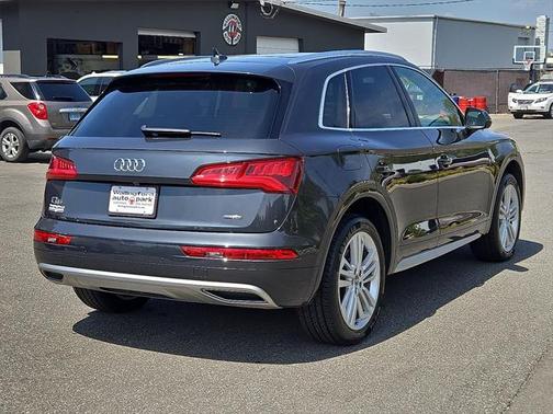 2019 Audi Q5 2.0T Premium Plus