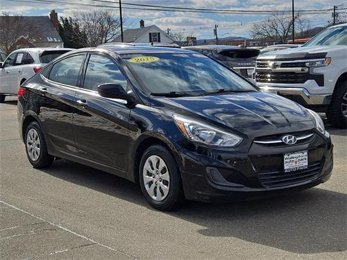 2015 Hyundai Accent GLS
