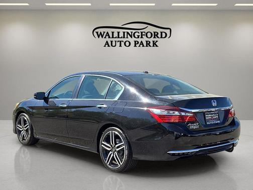 Crystal Black Pearl 2017 Honda Accord EX