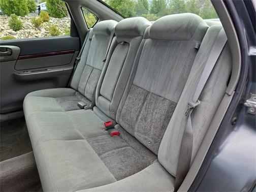 2005 Chevrolet Impala LS