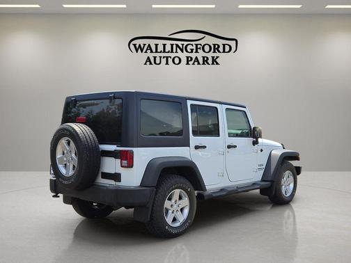 Bright White Clearcoat 2015 Jeep Wrangler Unlimited Sport