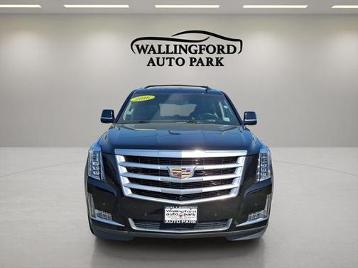 2016 Cadillac Escalade ESV Luxury