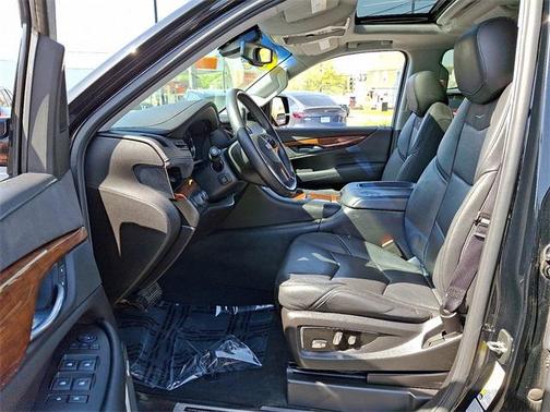 2016 Cadillac Escalade ESV Luxury