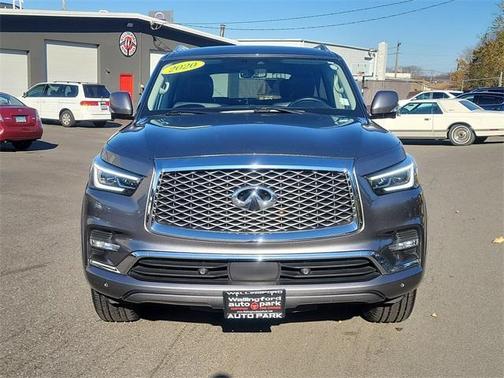 Photo 2 of 28 of 2020 INFINITI QX80 Luxe