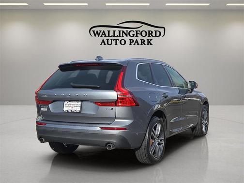 2019 Volvo XC60 T6 Momentum