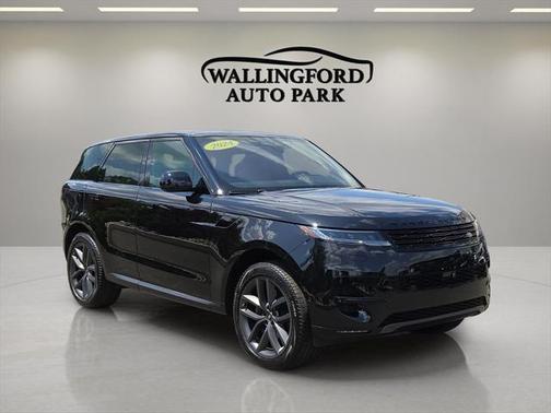 2024 Land Rover Range Rover Sport SE