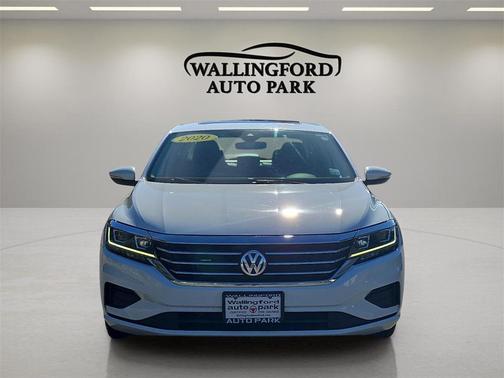 2020 Volkswagen Passat 2.0T SE