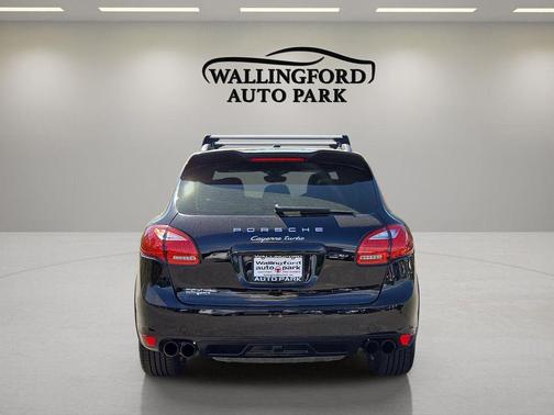Black 2014 Porsche Cayenne Turbo