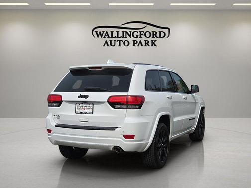 2017 Jeep Grand Cherokee Altitude