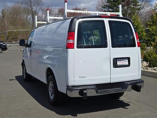 2019 GMC Savana 2500 Work Van