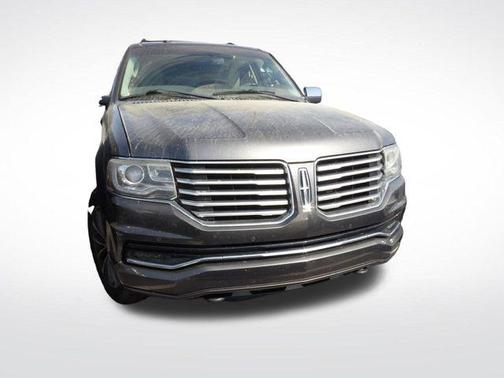 Magnetic Metallic 2016 Lincoln Navigator Select