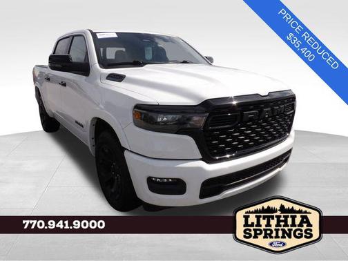 Bright White Clearcoat 2025 RAM 1500 Big Horn/Lone Star