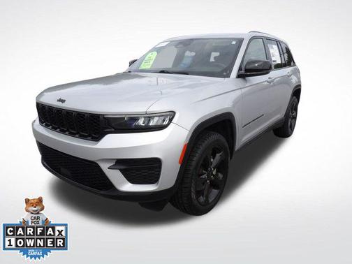 Silver Zynith 2023 Jeep Grand Cherokee Altitude