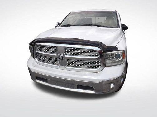 Bright White Clearcoat 2015 RAM 1500 Laramie