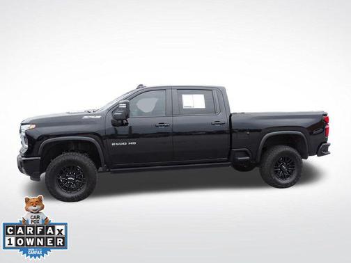 2024 Chevrolet Silverado 2500 4WD Crew Cab Standard Bed ZR2