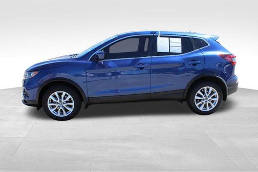 2022 Nissan Rogue Sport S
