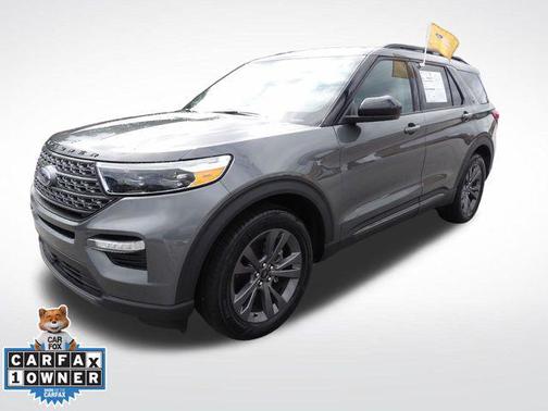 Carbonized Gray Metallic 2023 Ford Explorer XLT