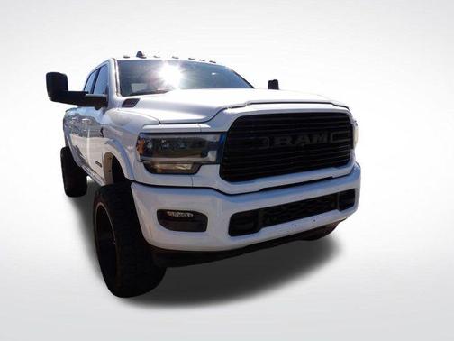 2021 RAM 2500 Laramie Crew Cab 4x4 6'4' Box