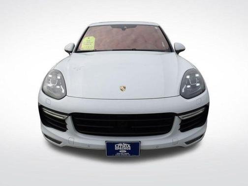 2015 Porsche Cayenne Turbo