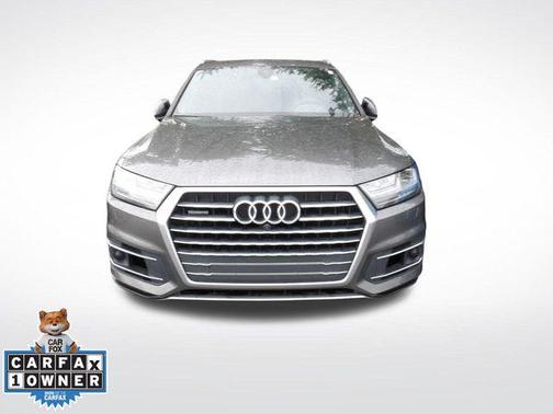 Gray Metallic 2018 Audi Q7 3.0T Prestige