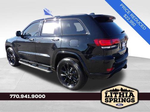 2022 Jeep Grand Cherokee Laredo