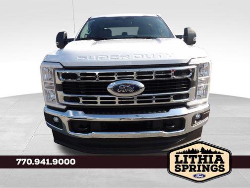 Oxford White 2026 Ford F-250 XLT