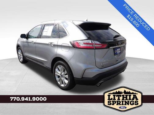 2020 Ford Edge Titanium