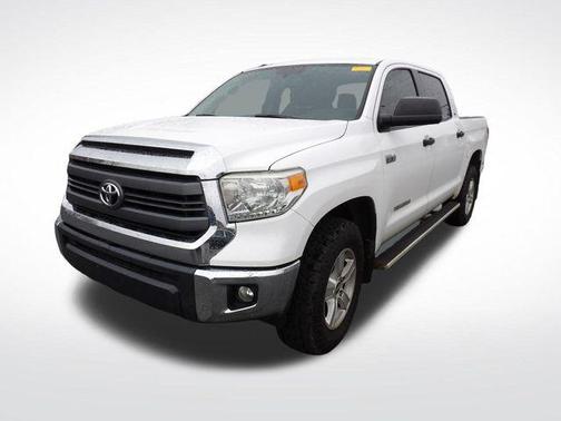 2014 Toyota Tundra SR5