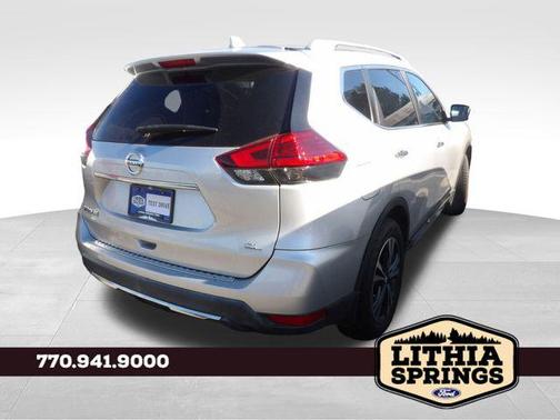 2017 Nissan Rogue SL