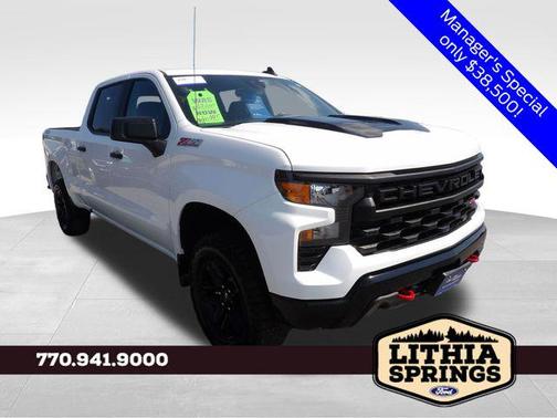2023 Chevrolet Silverado 1500 Custom Trail Boss