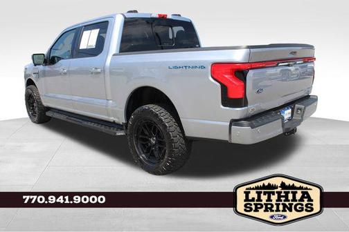 2022 Ford F-150 Lightning Platinum