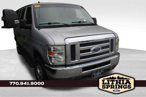 2013 Ford E350 Super Duty XLT