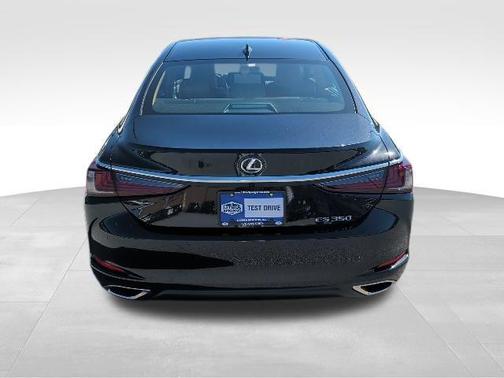 2025 Lexus ES 350 Ultra Luxury