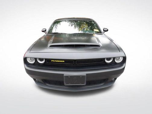 White 2018 Dodge Challenger R/T