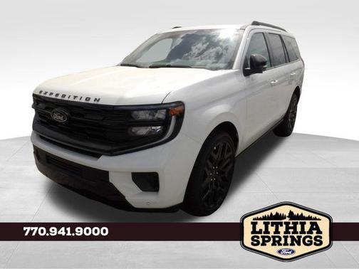 Star White Metallic Tri-Coat 2026 Ford Expedition Platinum