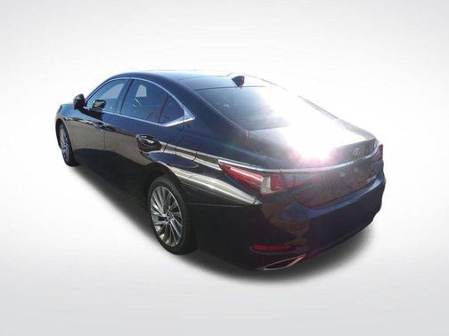 2021 Lexus ES 350 Ultra Luxury