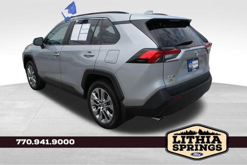 2021 Toyota RAV4 XLE Premium