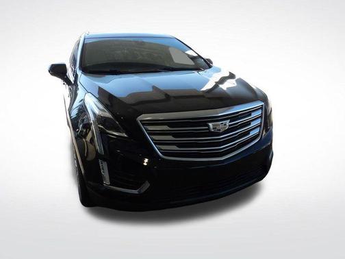 Stellar Black Metallic 2019 Cadillac XT5 Premium Luxury