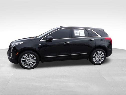 Stellar Black Metallic 2019 Cadillac XT5 Premium Luxury
